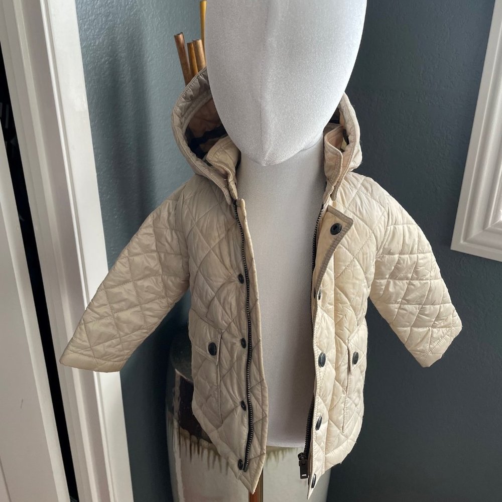 BURBERRY QUILTED JACKET